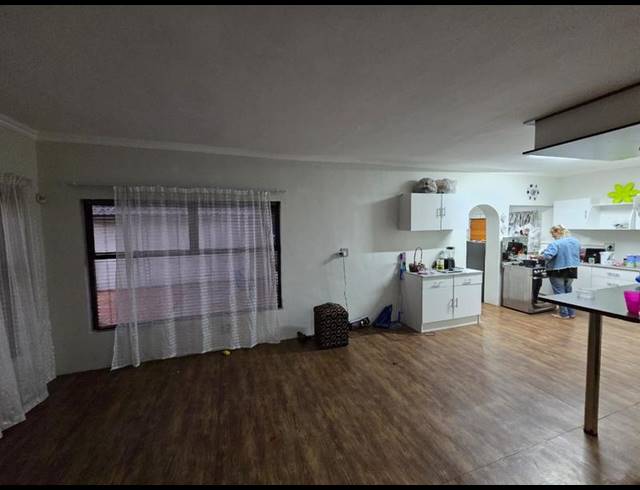 5 BEDROOM PROPERTY TO RENT IN ELSPARK